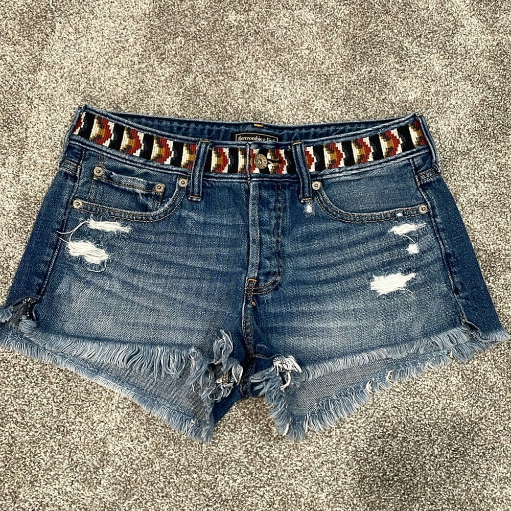 EC Abercrombie & Fitch Denim Shorts with Aztec Detail - Size 27